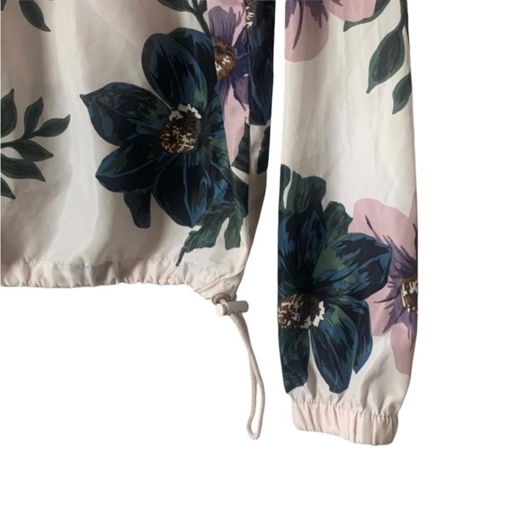 NWT Thread Supply Womens Floral Purple Half Zip Hooded Pullover Jacket Size M - Picture 5 of 10